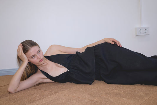 Linen Button Halter - Black