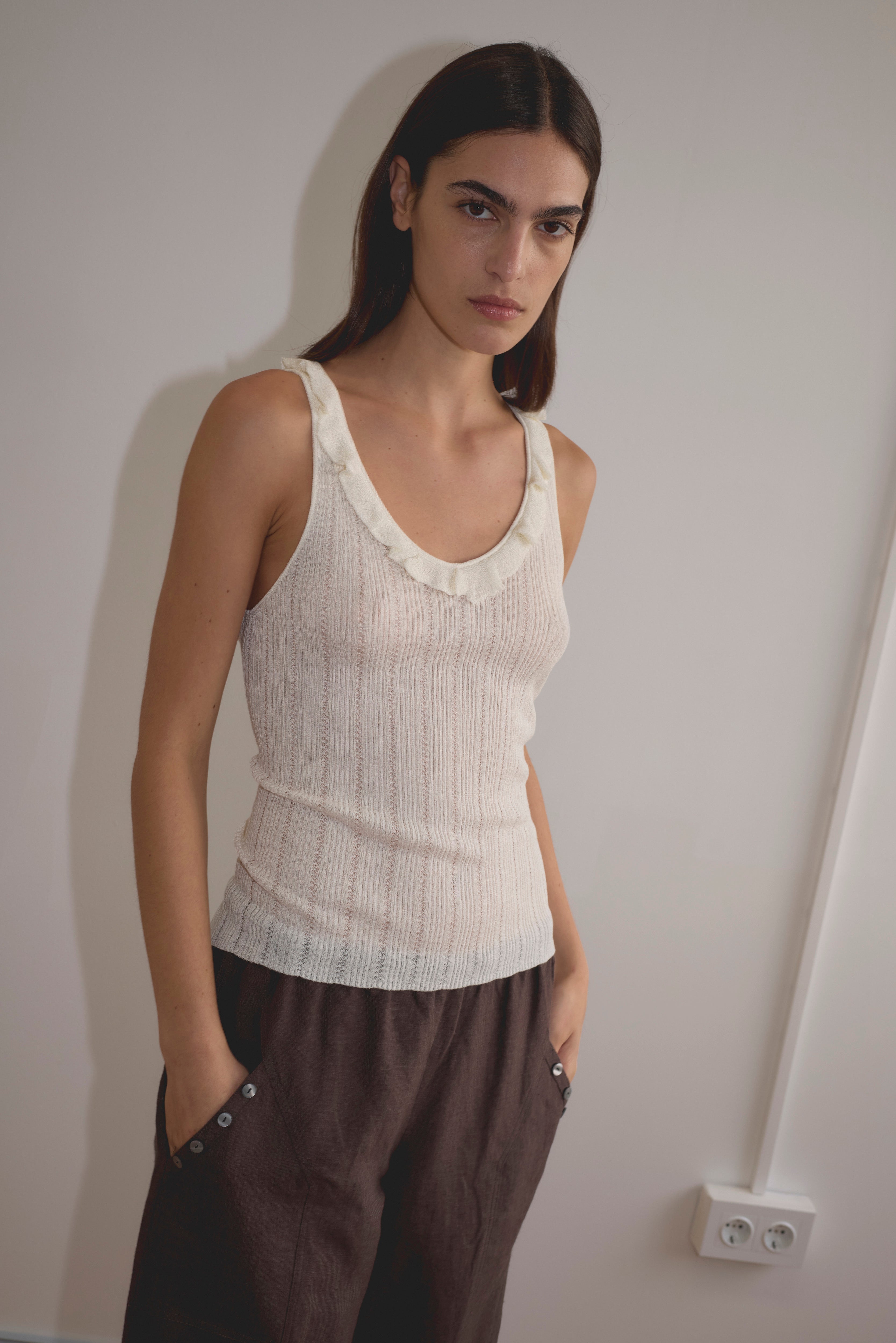 Neck Ruffle Knit - Off White – Deiji Studios US