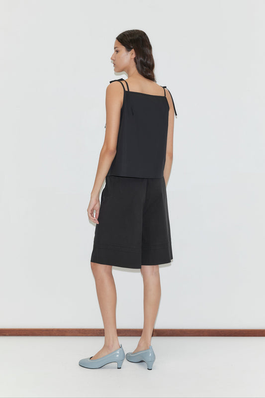 Pintuck Short - Black