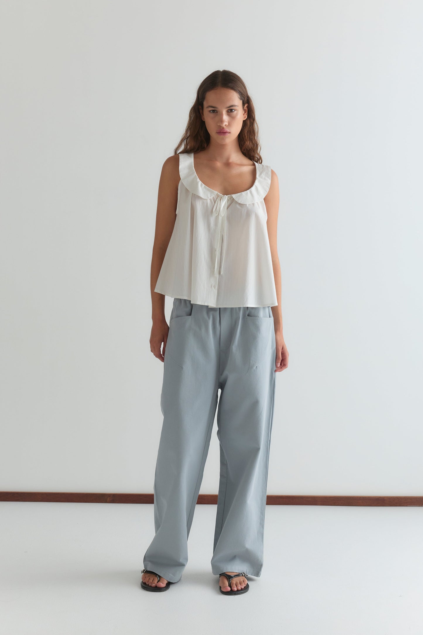 Round Collar Top - White Texture