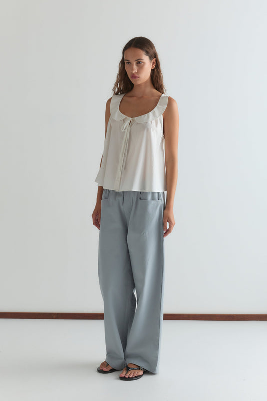 Round Collar Top - White Texture