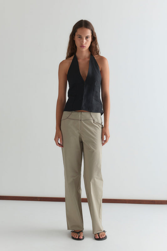 Close Halter Top - Black