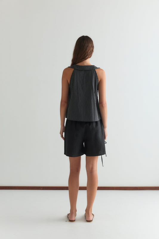 Round Collar Top - Mono Stripe