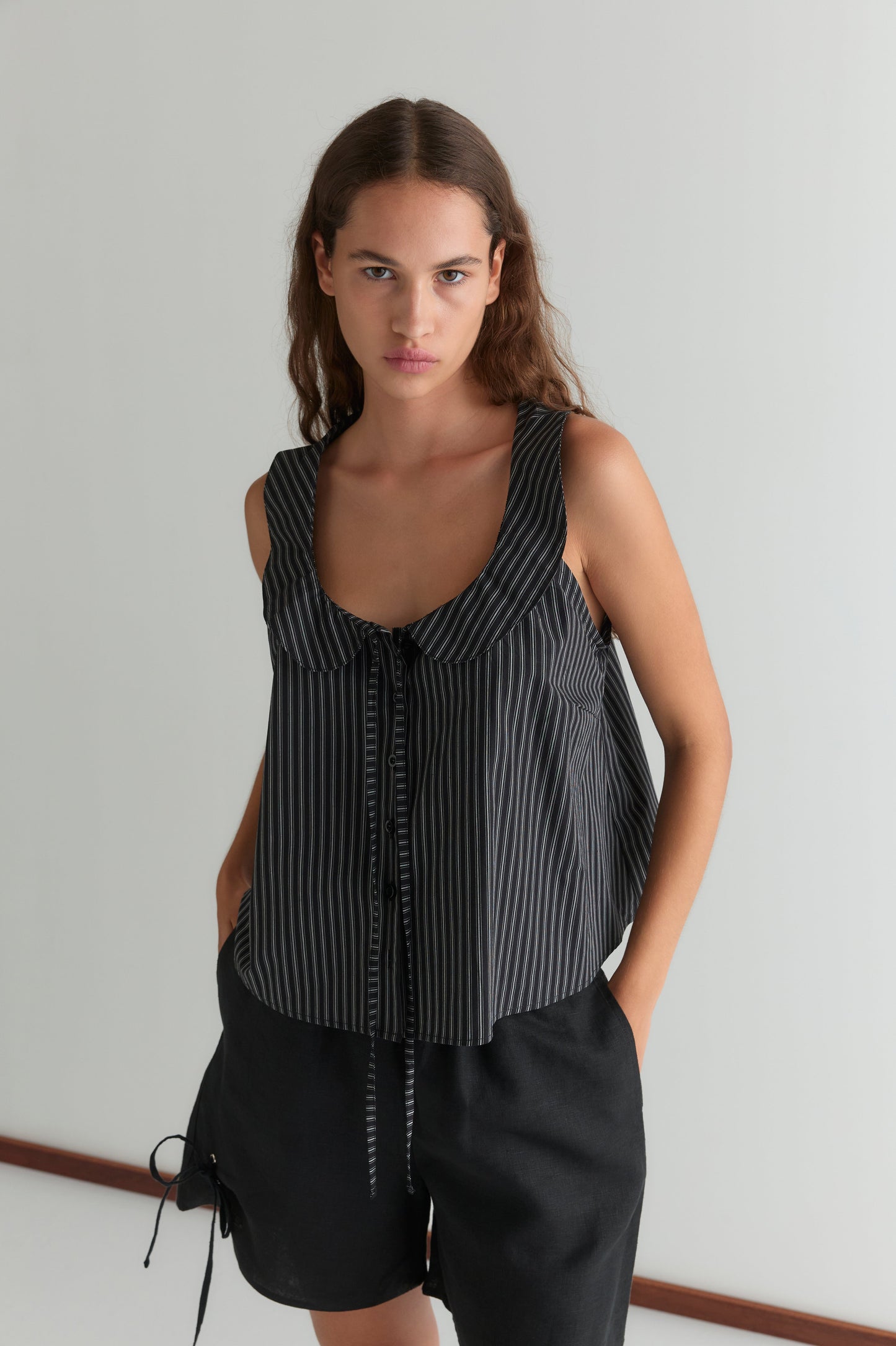 Eyelet Short - Black