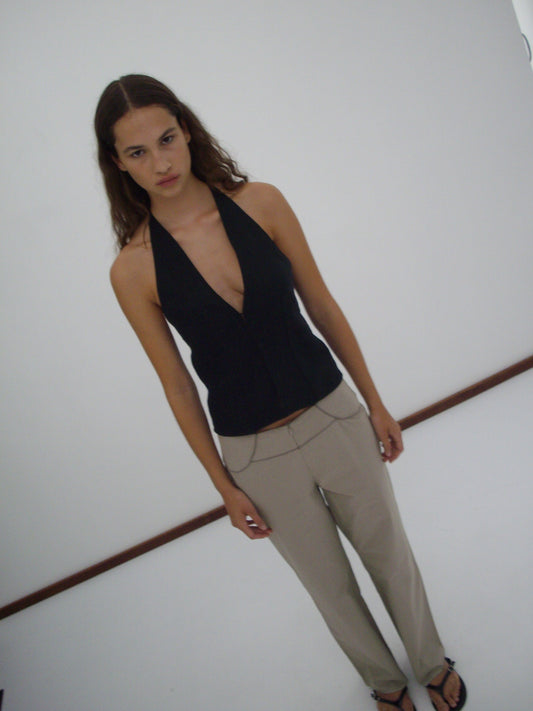 Close Halter Top - Black