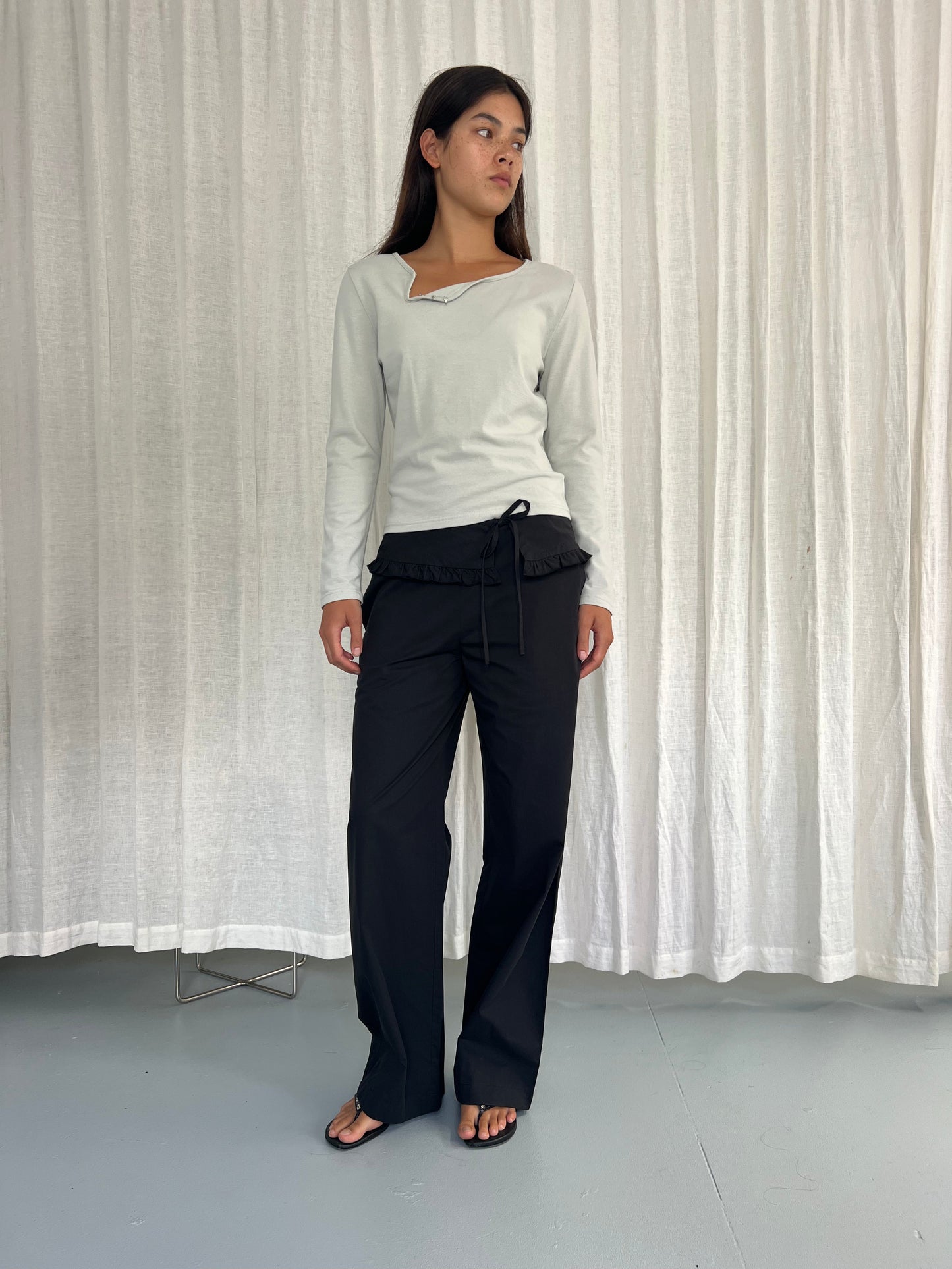 Flounce Belt Pant - Black