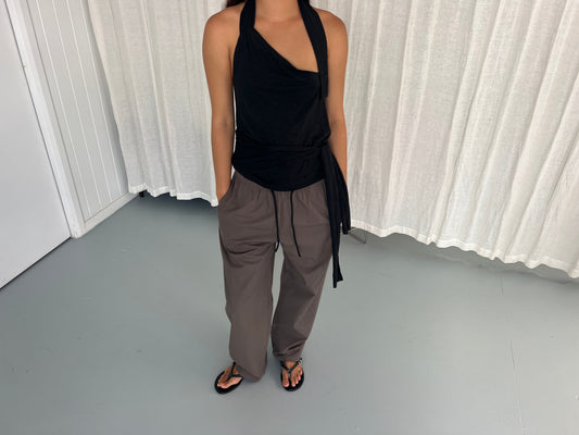 Drape Halter - Black