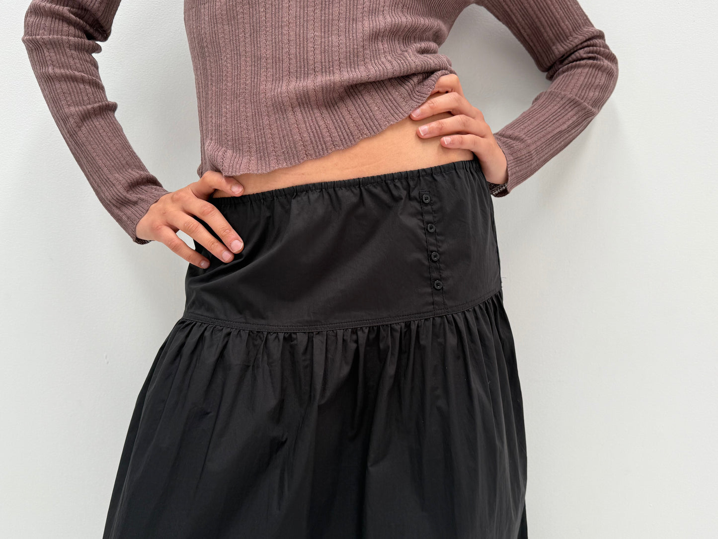 Button Skirt - Black